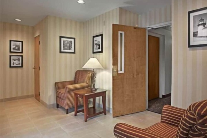 Rosemont Suites