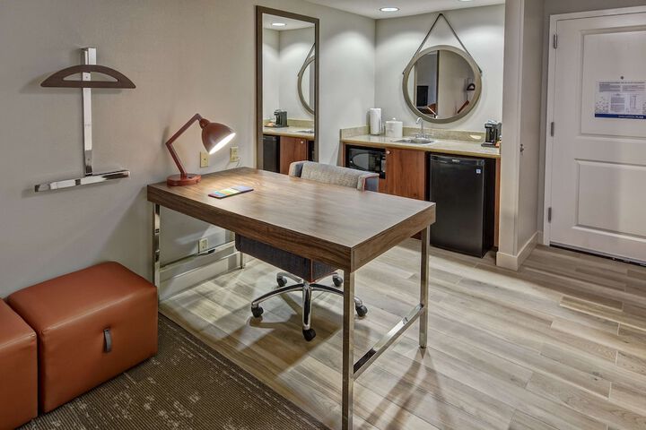 Room 20 of 42