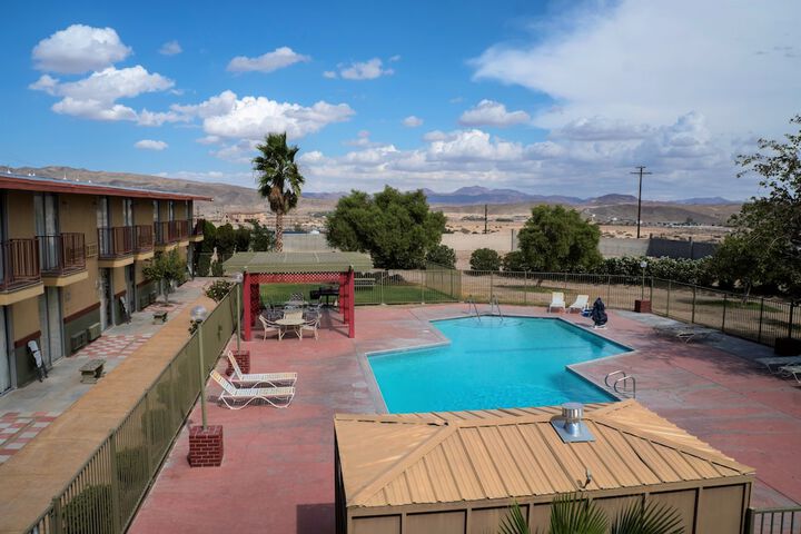 Pool 7 of 40