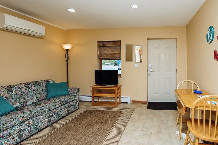 Room 95 of 129