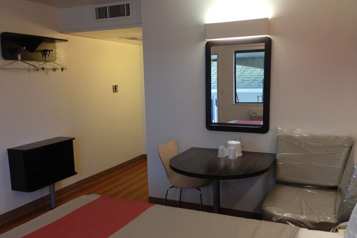 Room 37 of 57