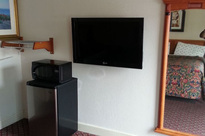 Room 48 of 52