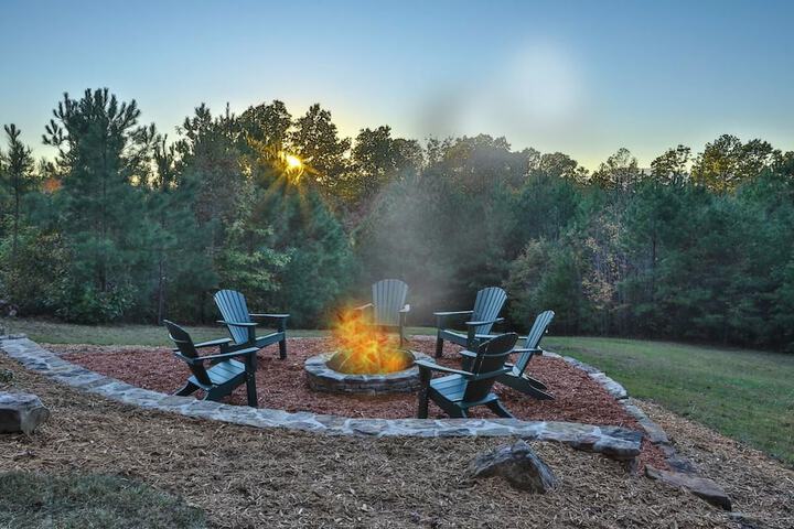 Eagles Breeze Nevaeh Cabin Rentals