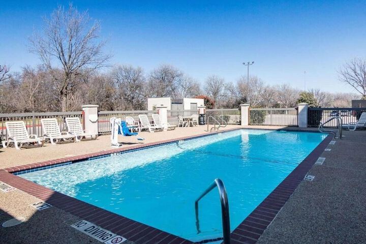 Pool 3 of 15