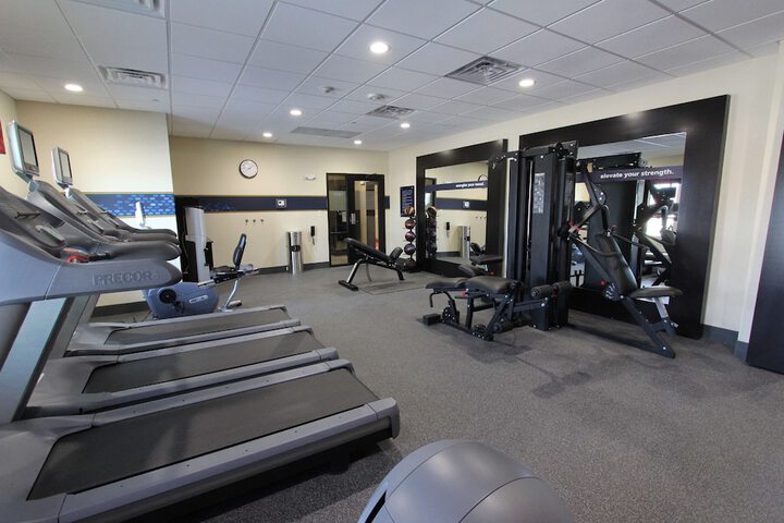 Hampton Inn & Suites Dallas Market Center