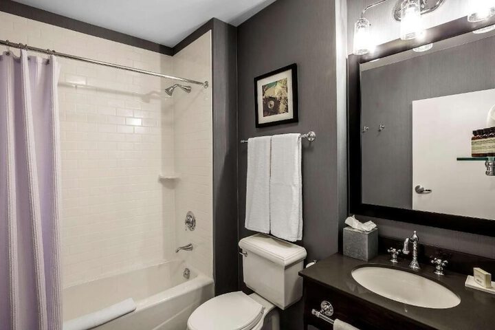 enVision Hotel Boston Everett