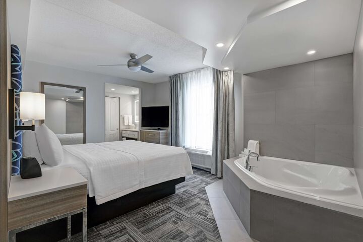 Homewood Suites London Ontario