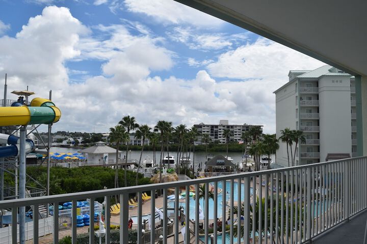 Harbourside Resort a New Hotel Collection Property