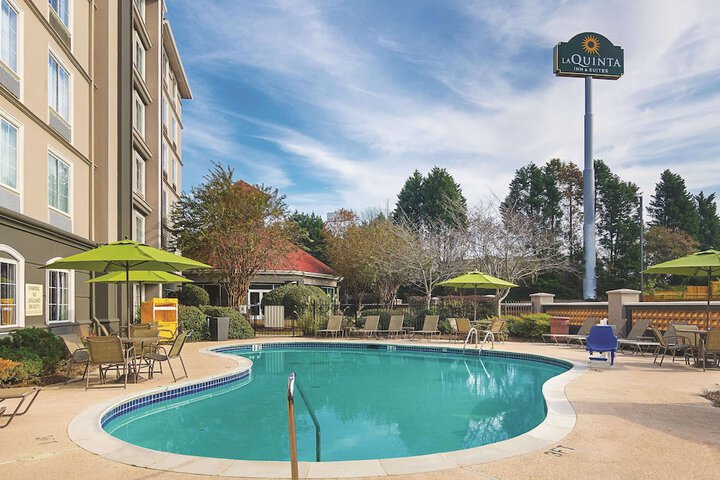 Pool 6 of 41