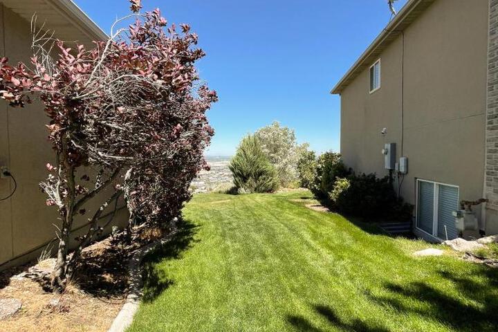 City View Retreat 2 BR 1 B