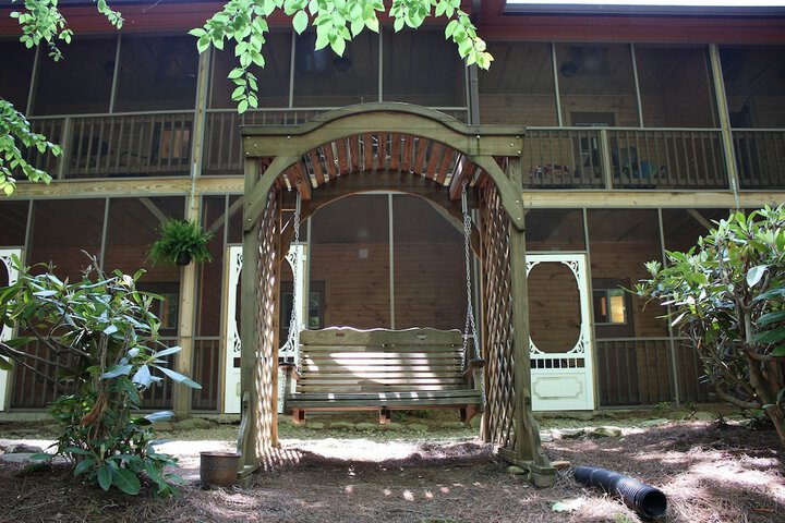 Jonathan Creek Inn