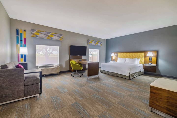 Hampton Inn & Suites Brenham
