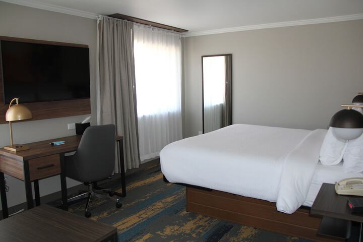 Room 46 of 97