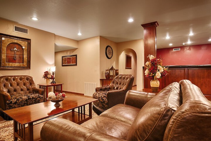 Quality Inn Three Rivers