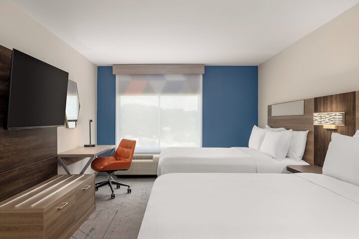 Holiday Inn Express Fayetteville – Fort Bragg by IHG