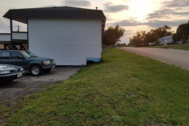 Moorcourt Motel