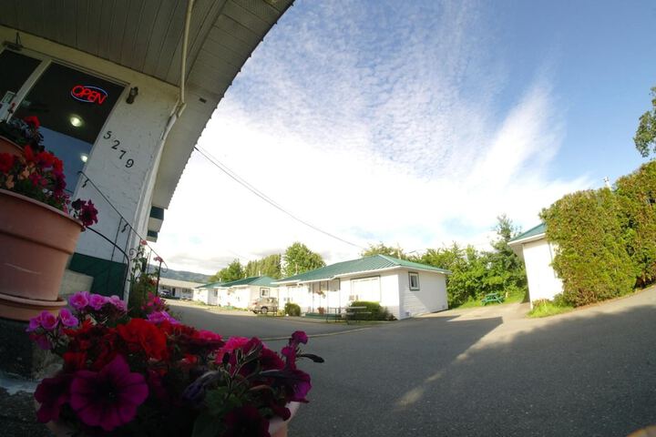 Property Grounds 23 of 24