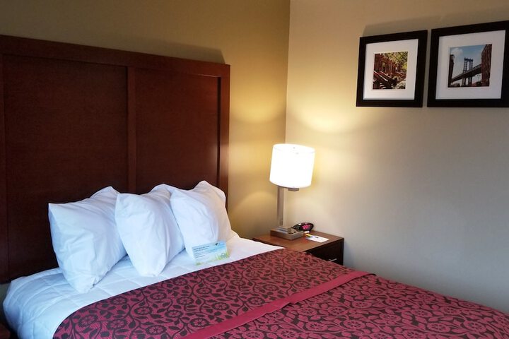 Room 13 of 21