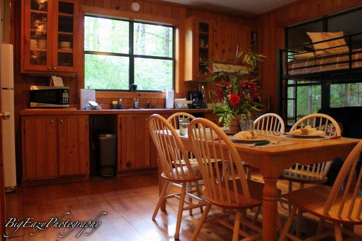 The Meadow Cabin