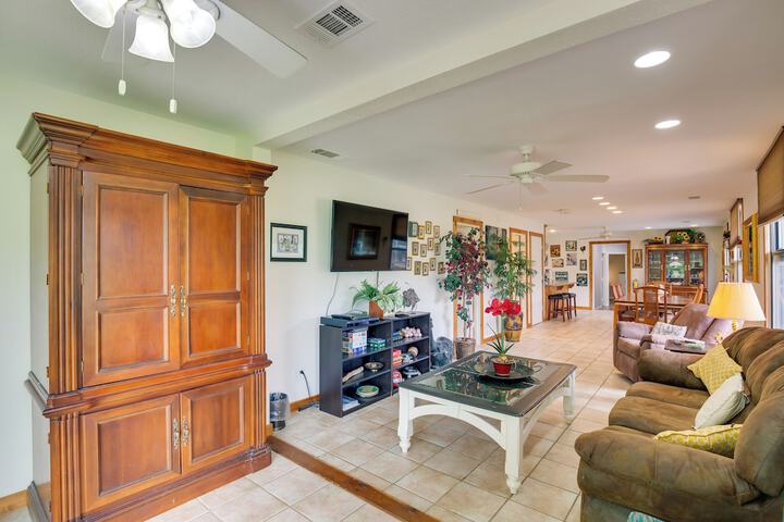 Emory Vacation Rental w / Lake Fork Boat Access!