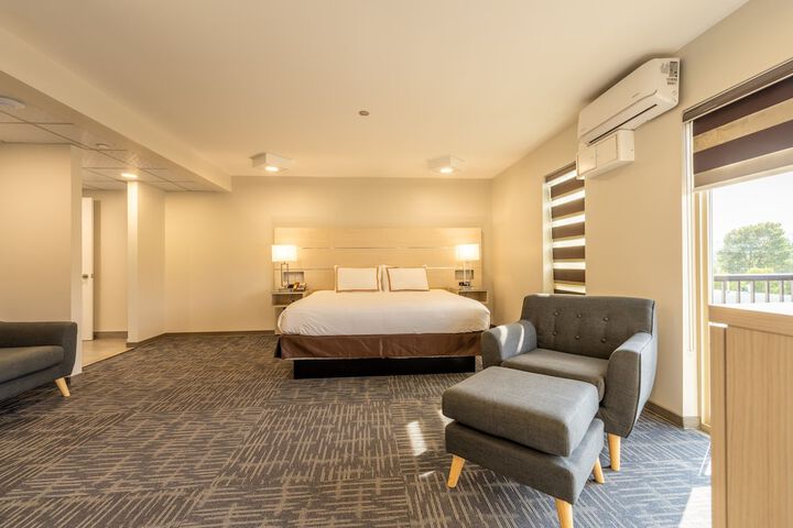 Room 46 of 65