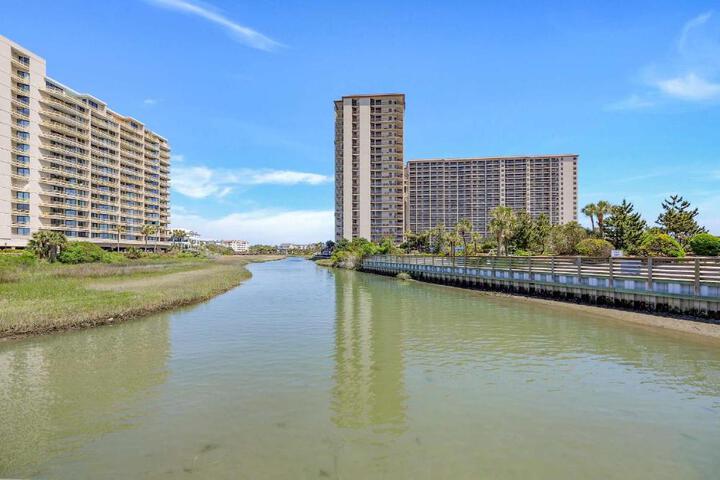 Oceanfront Condo Huge Pools Top Rated Ocean Creek Resort