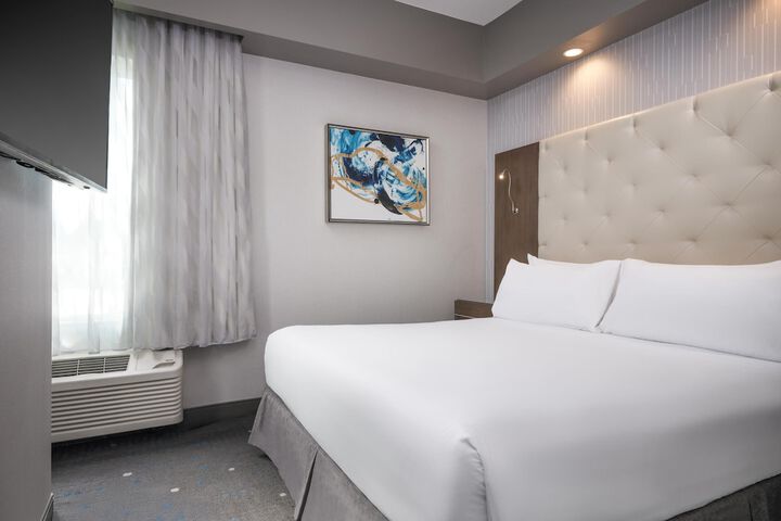 Best Western Premier Hotel at Fishers Landing