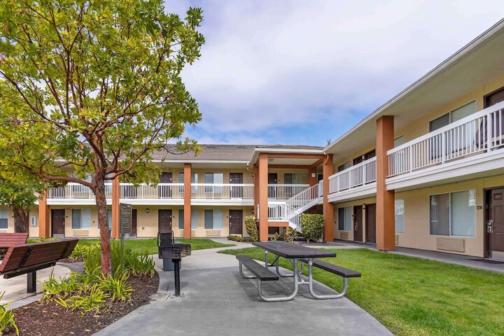 Extended Stay America Suites San Francisco San Mateo SFO