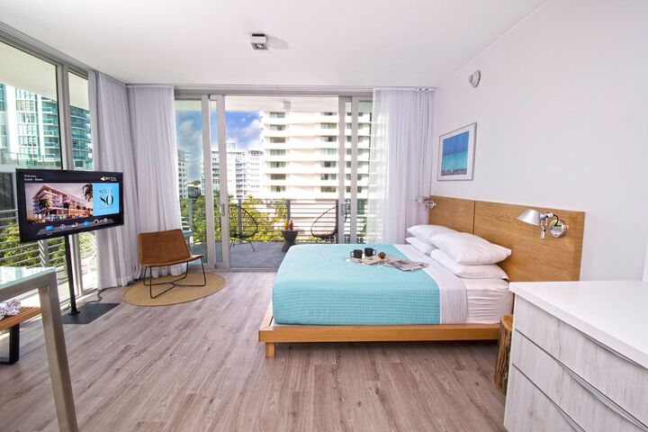 Room 27 of 103