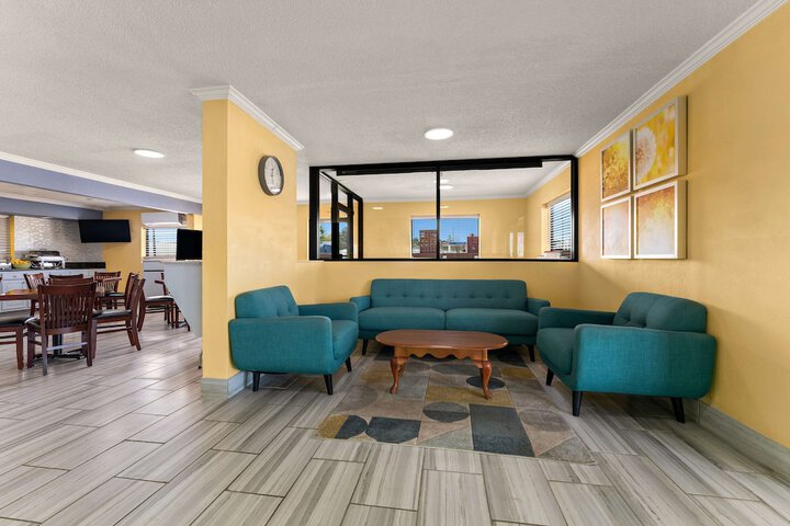 Quality Inn & Suites Dublin