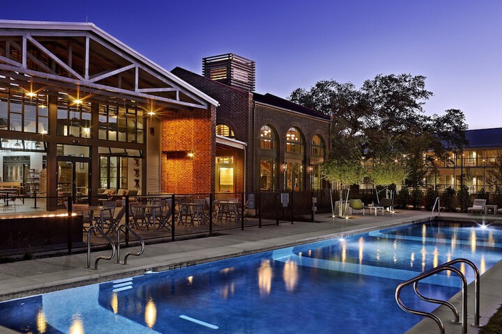 Cavalry Court by Valencia Hotel Collection