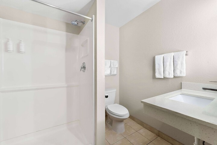 Days Inn by Wyndham Albany SUNY