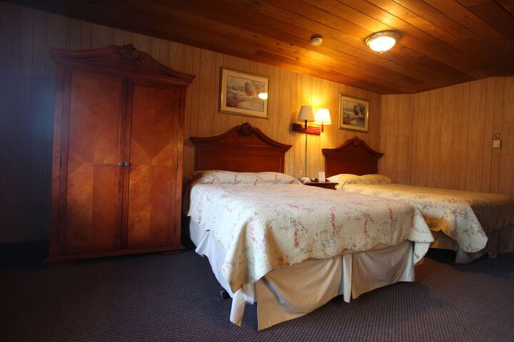 Room 71 of 88