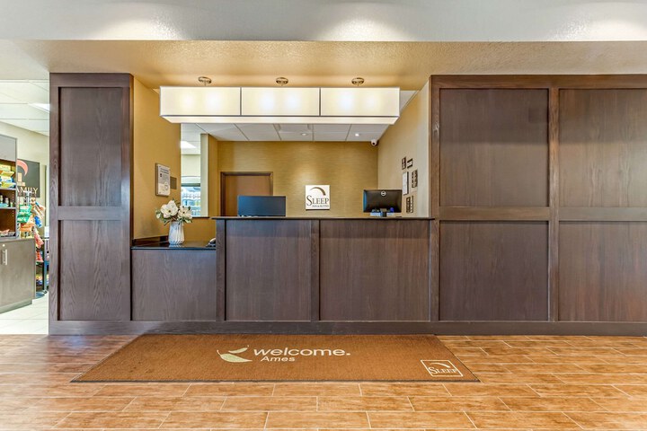 Hotel Interior 15 of 72