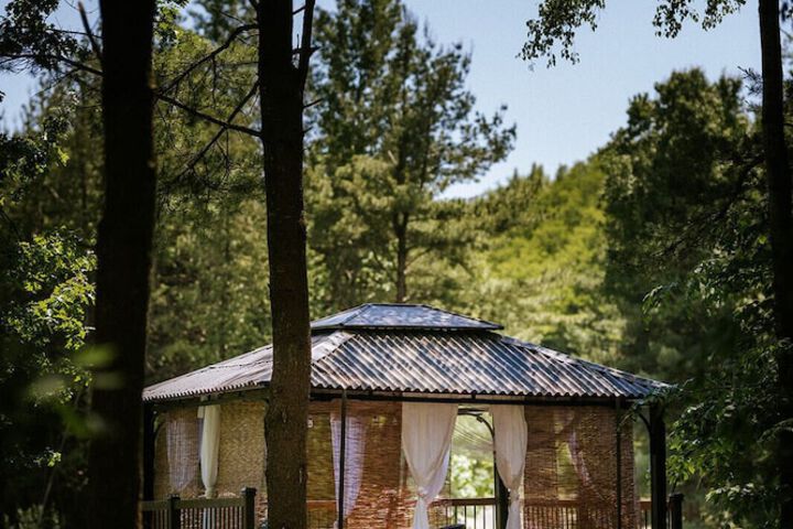 Whispering Springs Wilderness Retreat