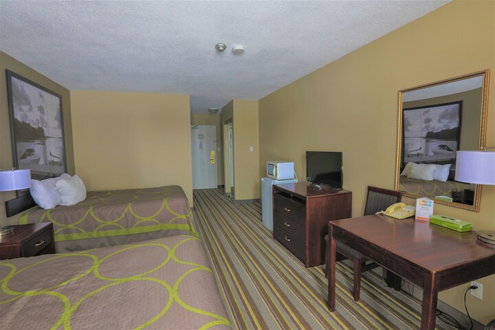 Room 38 of 125