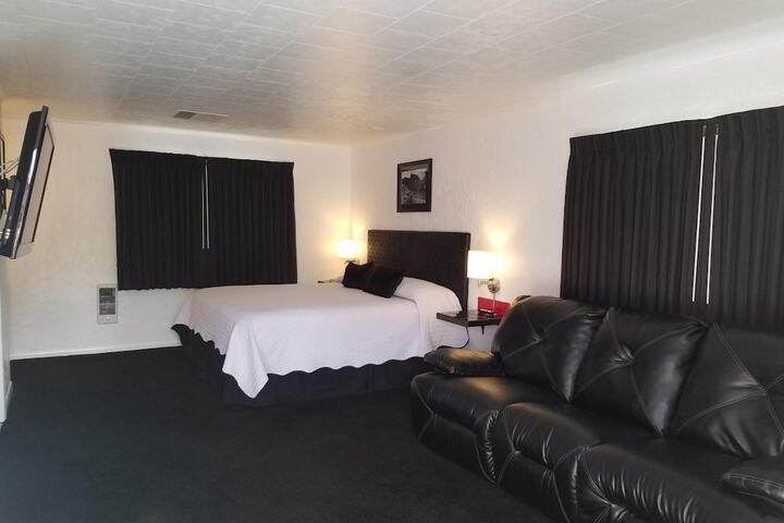 Room 43 of 55