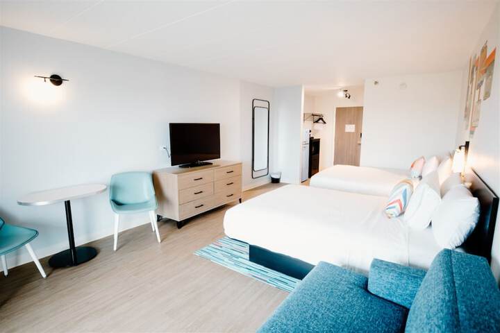 Room 19 of 37