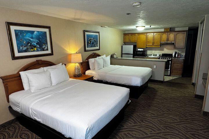 Promenade Inn & Suites Oceanfront