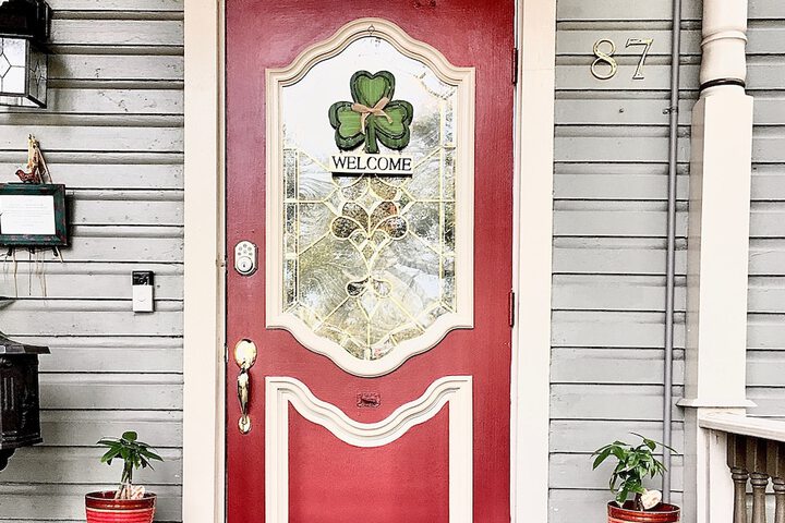 Peace & Plenty Inn Bed & Breakfast