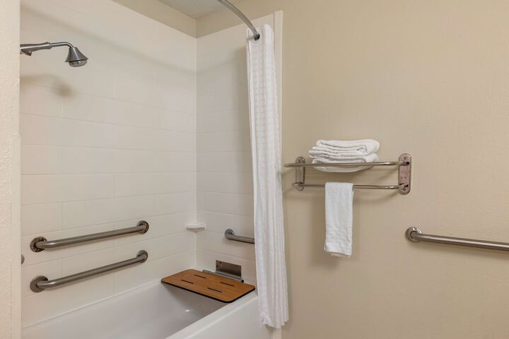 Best Western Plus Omaha Airport Inn