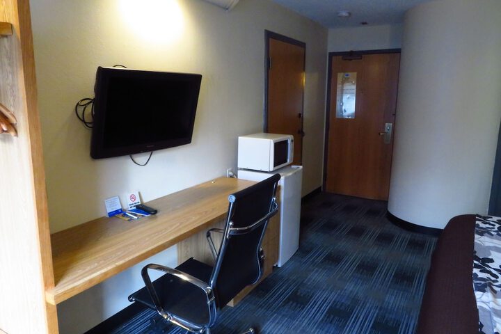 Room 29 of 53