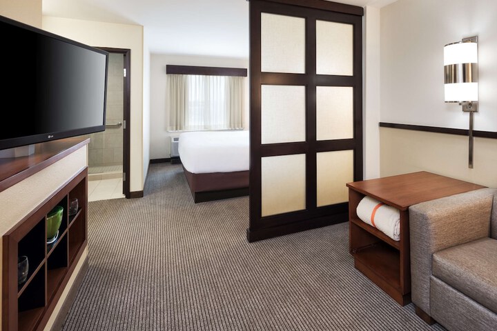 Hyatt Place South Bend / Mishawaka