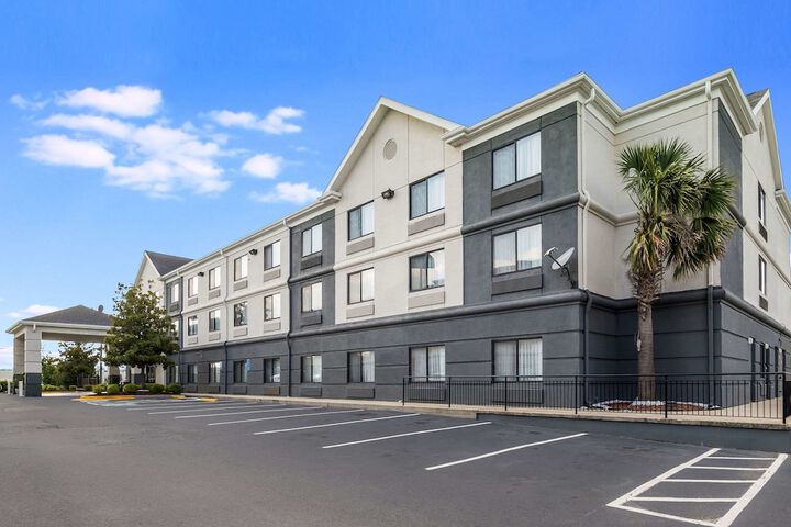 Quality Inn & Suites Augusta I-20
