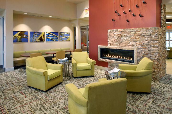 Hotel Interior 9 of 32
