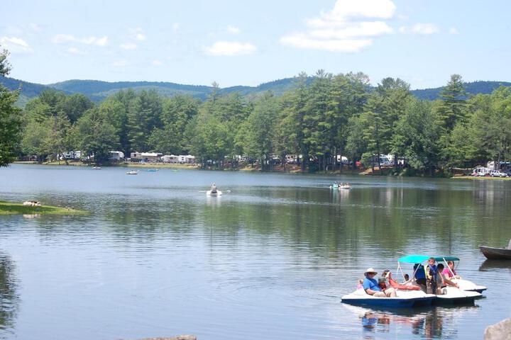 Alpine Lake Lakefront Park Model 4