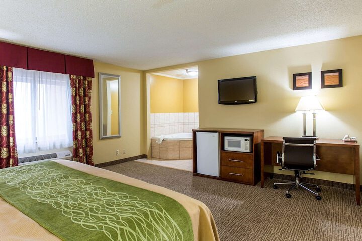 Room 15 of 34