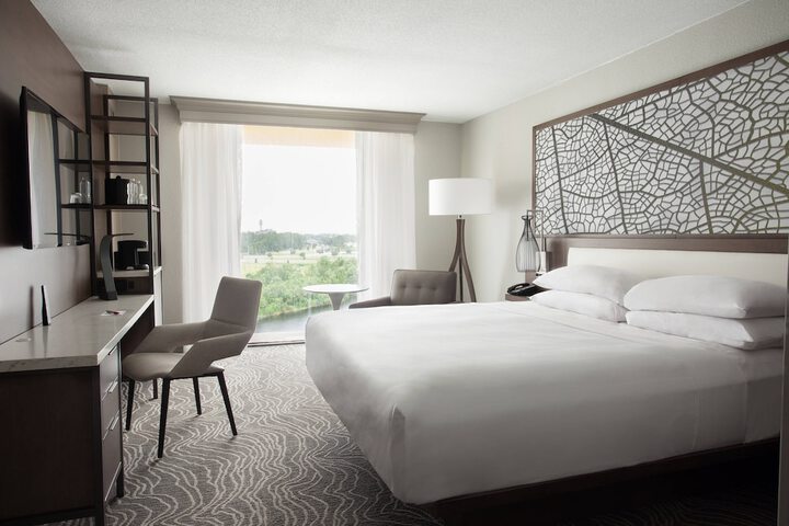 Room 21 of 61