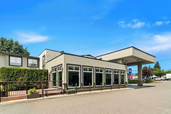 Best Western Maple Ridge Hotel