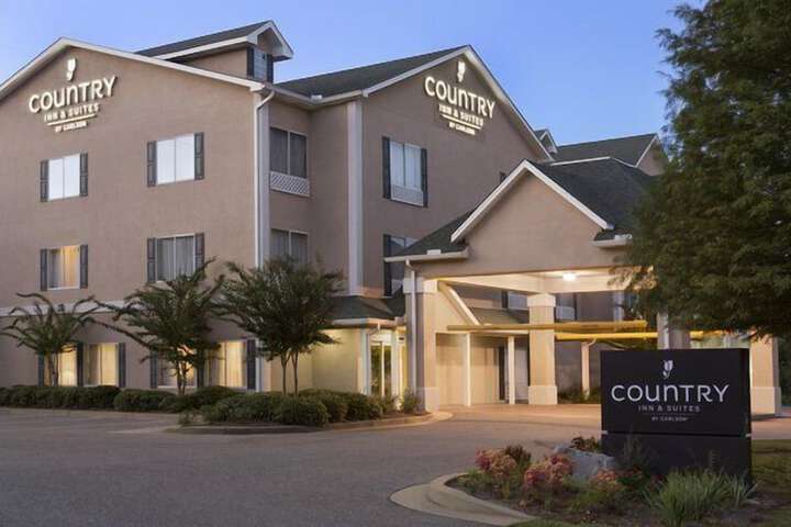 Country Inn & Suites by Radisson Saraland, AL